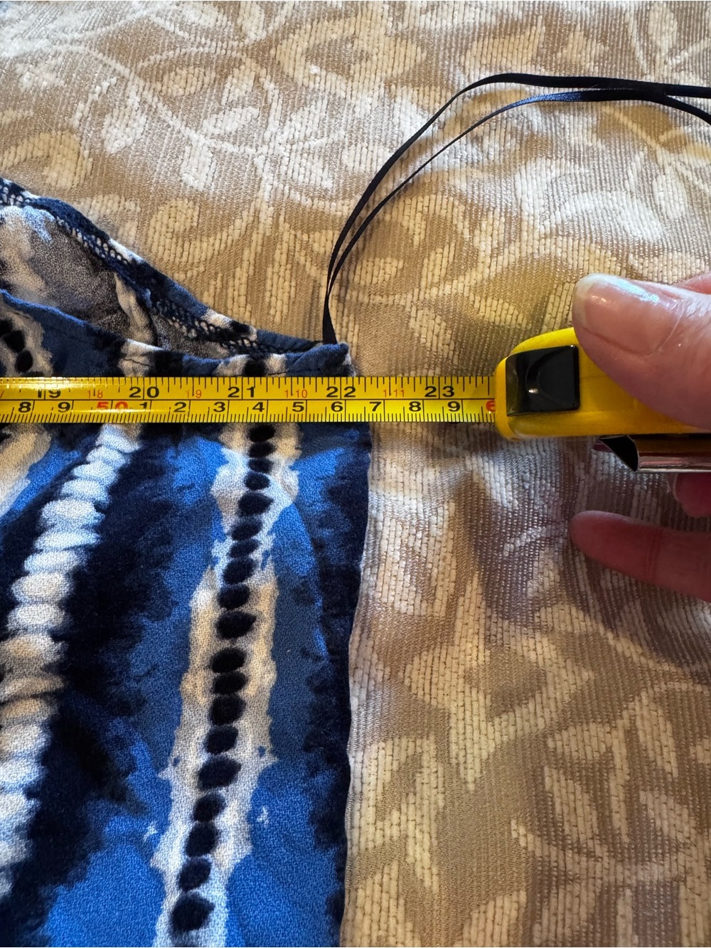 Cupio Lace-Trimmed Garment - Picture 7 of 10